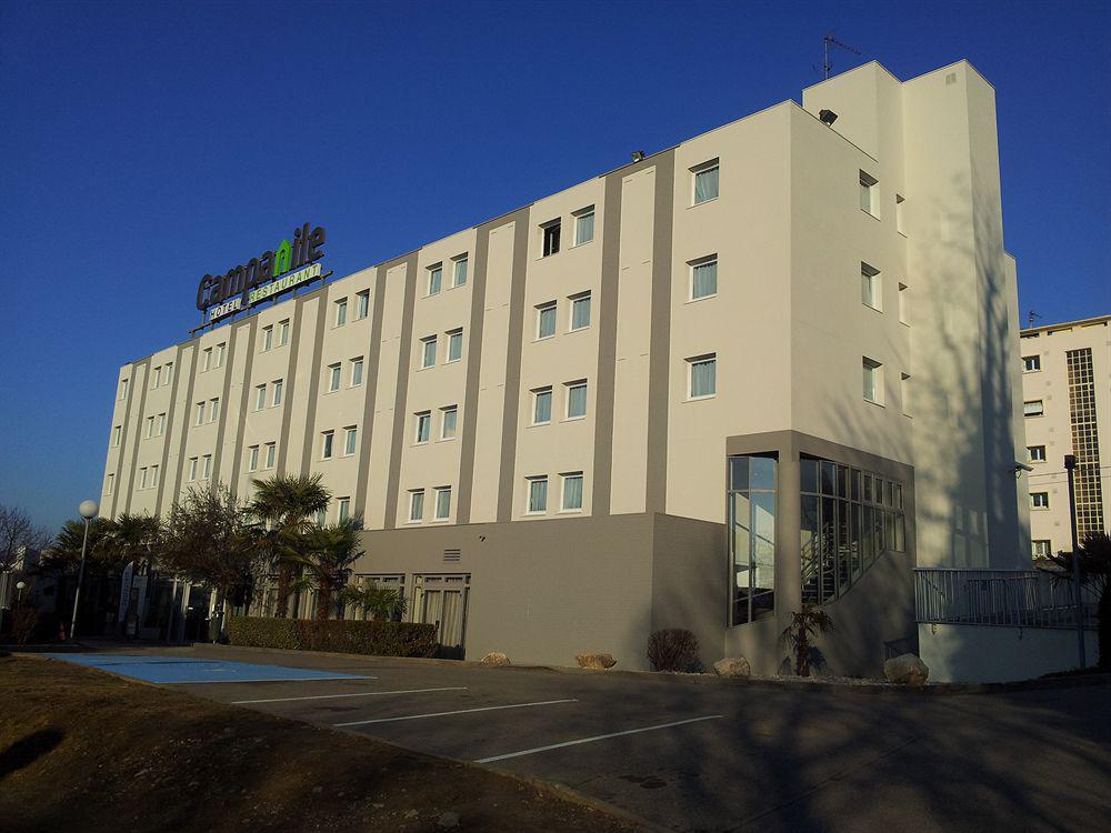 Campanile Lyon Ouest Hotel 3*